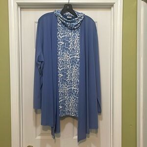 Blair- one piece Long sleeve tunic with jacket - white, blue leopard size 3XL